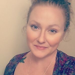 Meet your Posher, Evelyn